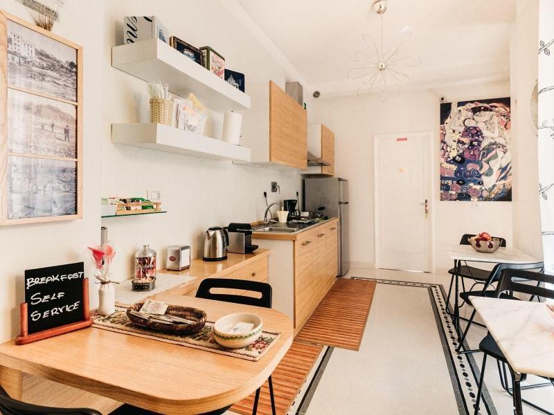 로마 비앤비 아드리아노 아우구스토 B&B 외부 사진